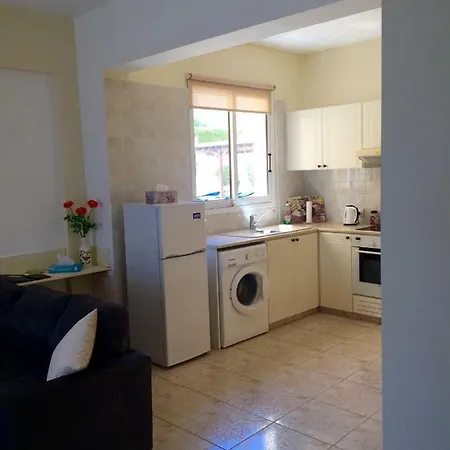 B03 Eden Heights, Apartamento Pafos